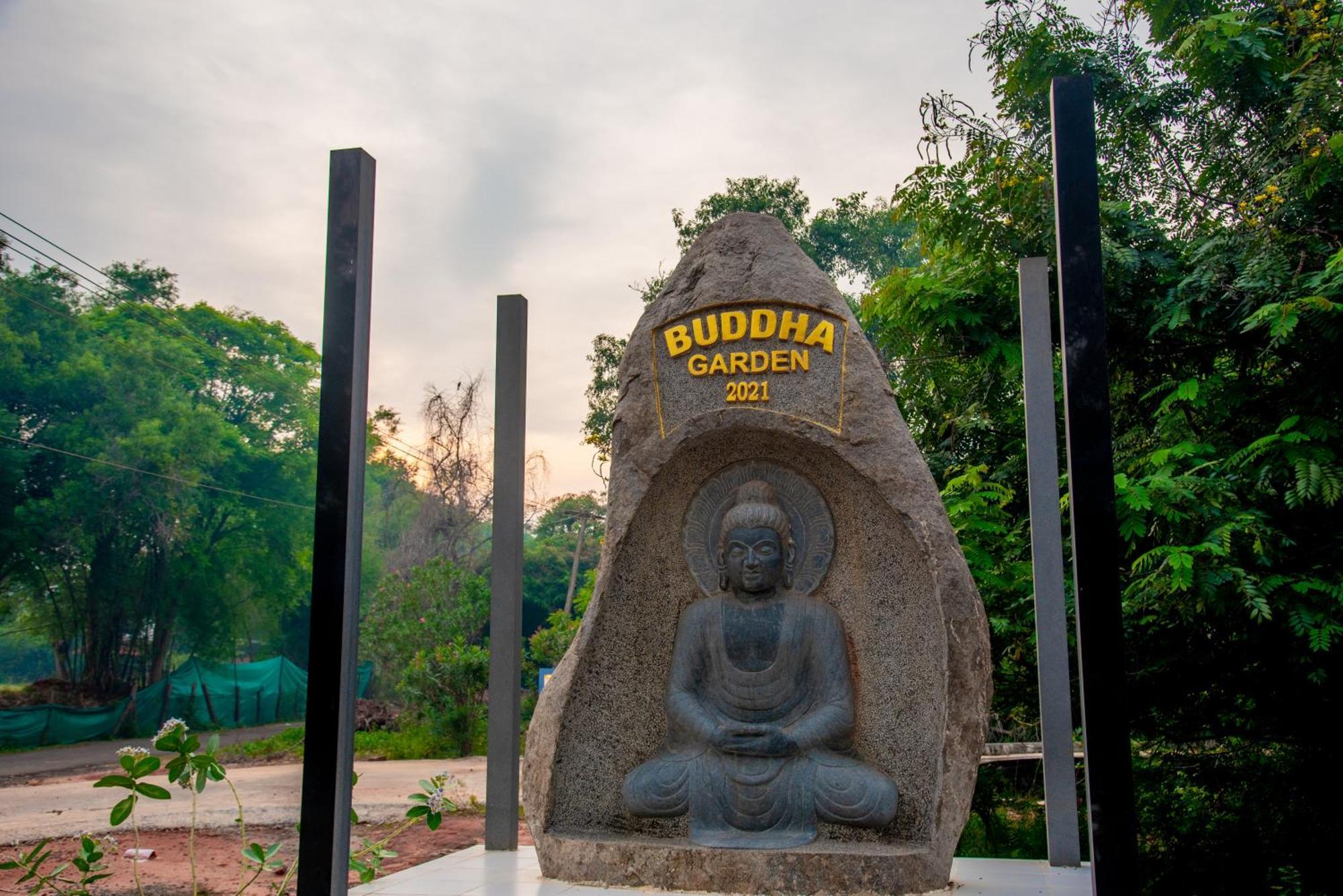 Grand Naturals Hotel Auroville Exterior photo