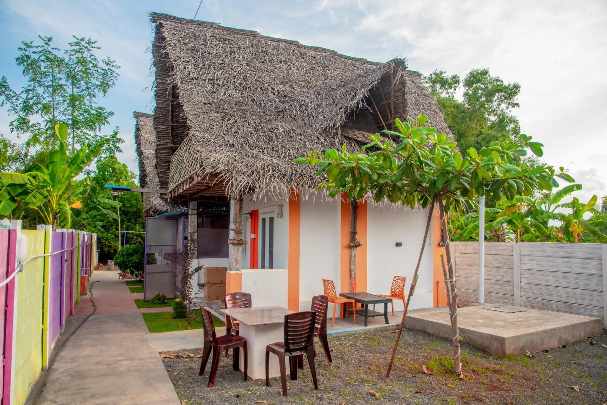 Grand Naturals Hotel Auroville Exterior photo